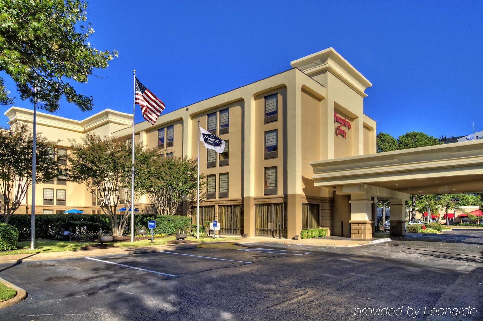 Hampton Inn Memphis Poplar Exterior photo